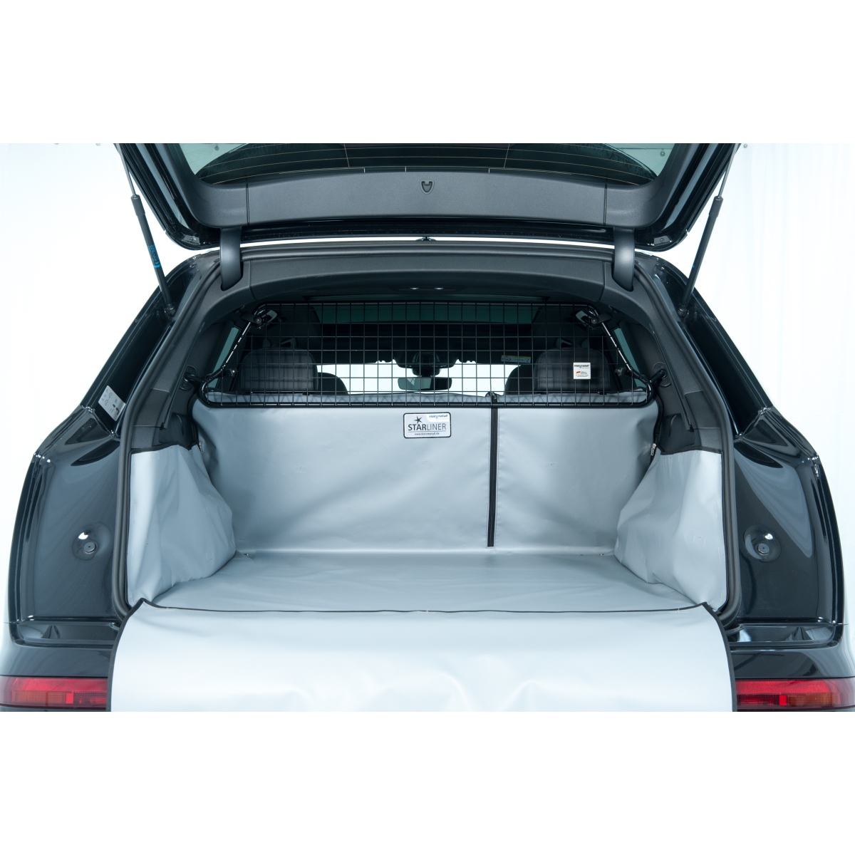 Starliner grey car boot tray for Range Rover Velar, built from 2017 - 2023 Starliner grey car boot tray for Range Rover Velar, built from 2017 - 2023